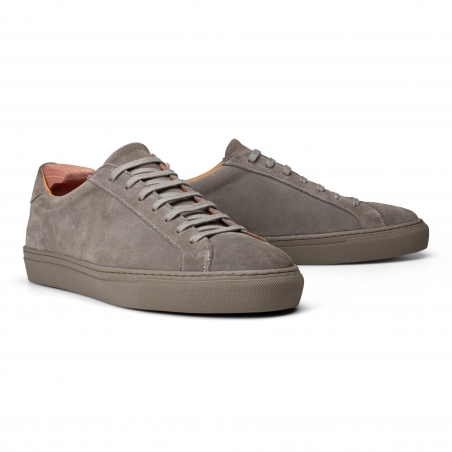 Skolyx Premium sneaker in grey suede with grey sole